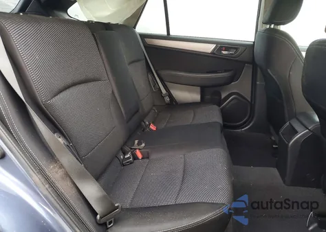 2015 Subaru Outback 2.5I Premium z USA, uszkodzony, nr VIN 4S4BSAFC4F3313484